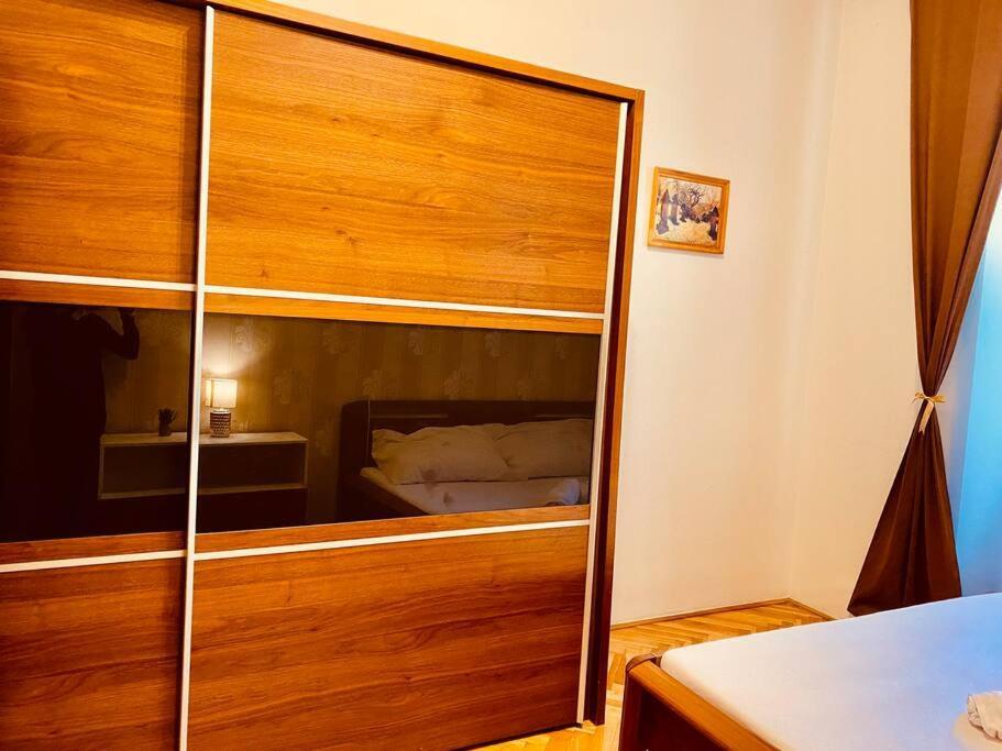 Hotel Apartment In Prague 2 Square Exterior foto